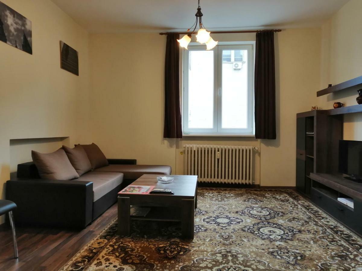 Central Academic Apartment Sofia Buitenkant foto