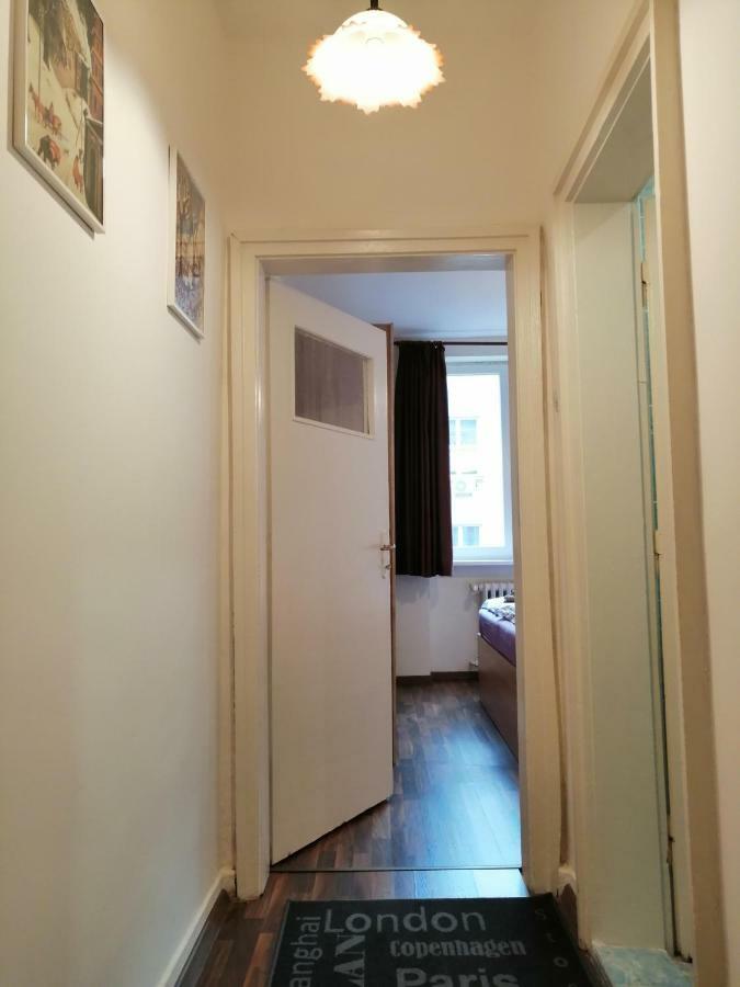 Central Academic Apartment Sofia Buitenkant foto